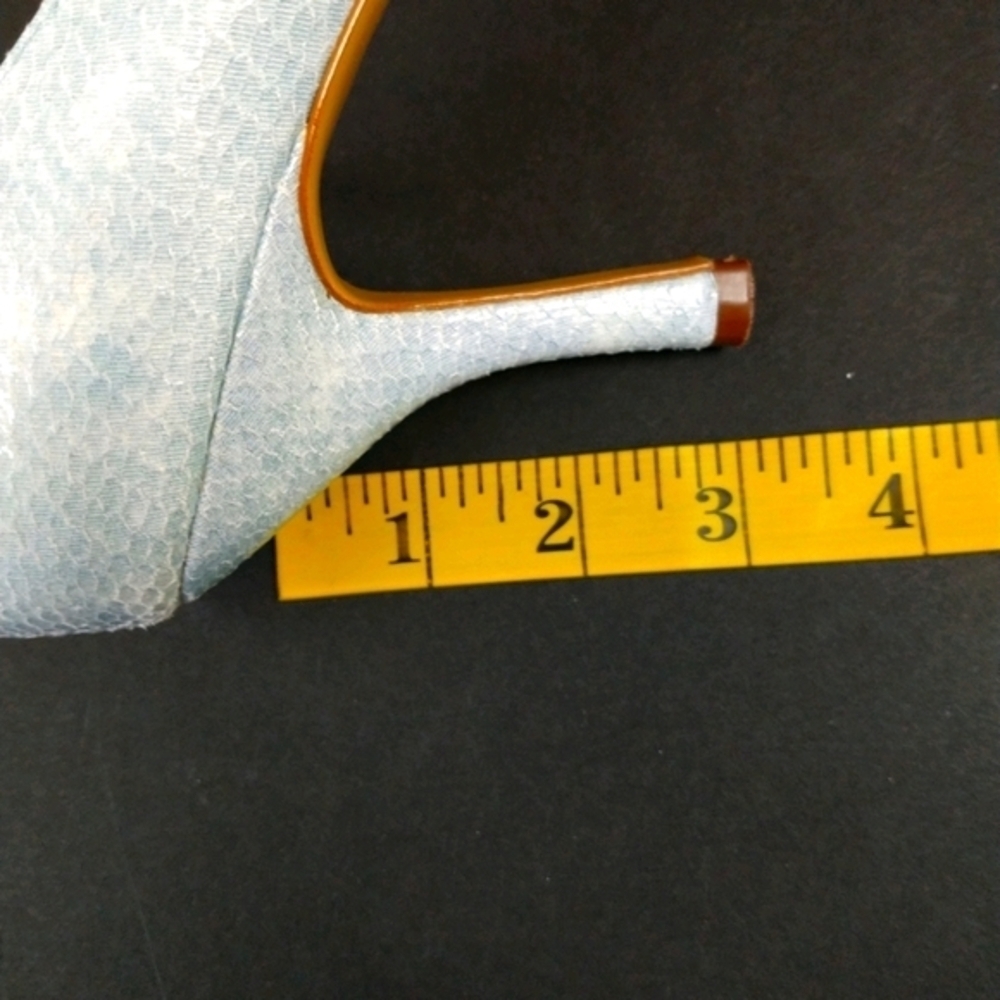 Anne Klein "Christa" heel - Picture 9 of 11